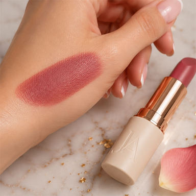 JoAlessia Beauty Iconic Lips